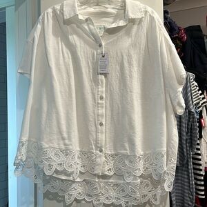 American Eagle Resort white lace top, NWT, size large